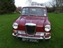 Riley Elf Mk2 2-door saloon, engine: 998cc petrol, transmission: 4-speed manual gearbox, built 1965 (c) 2013 Vision Motor Services Ltd